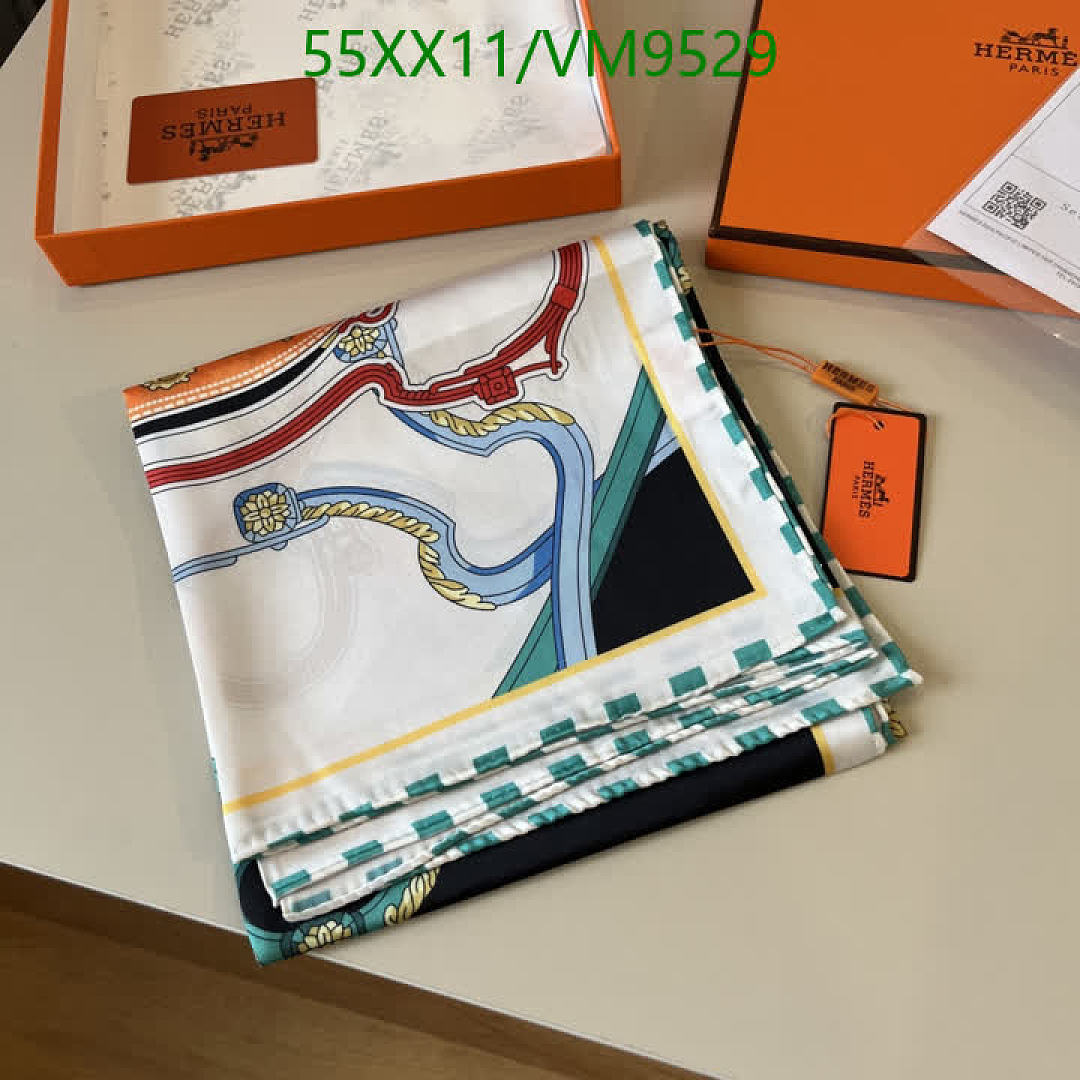 Hermes-Scarf Code: VM9529 $: 55USD