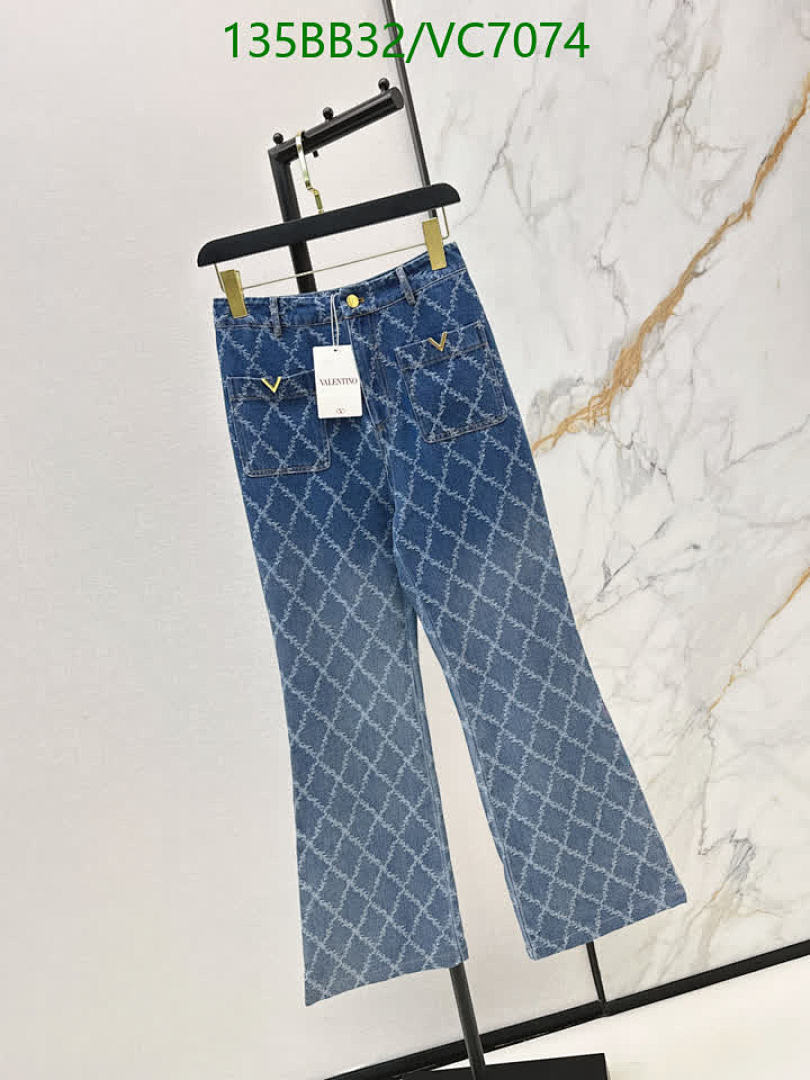 Valentino-Clothing Code: VC7074 $: 135USD