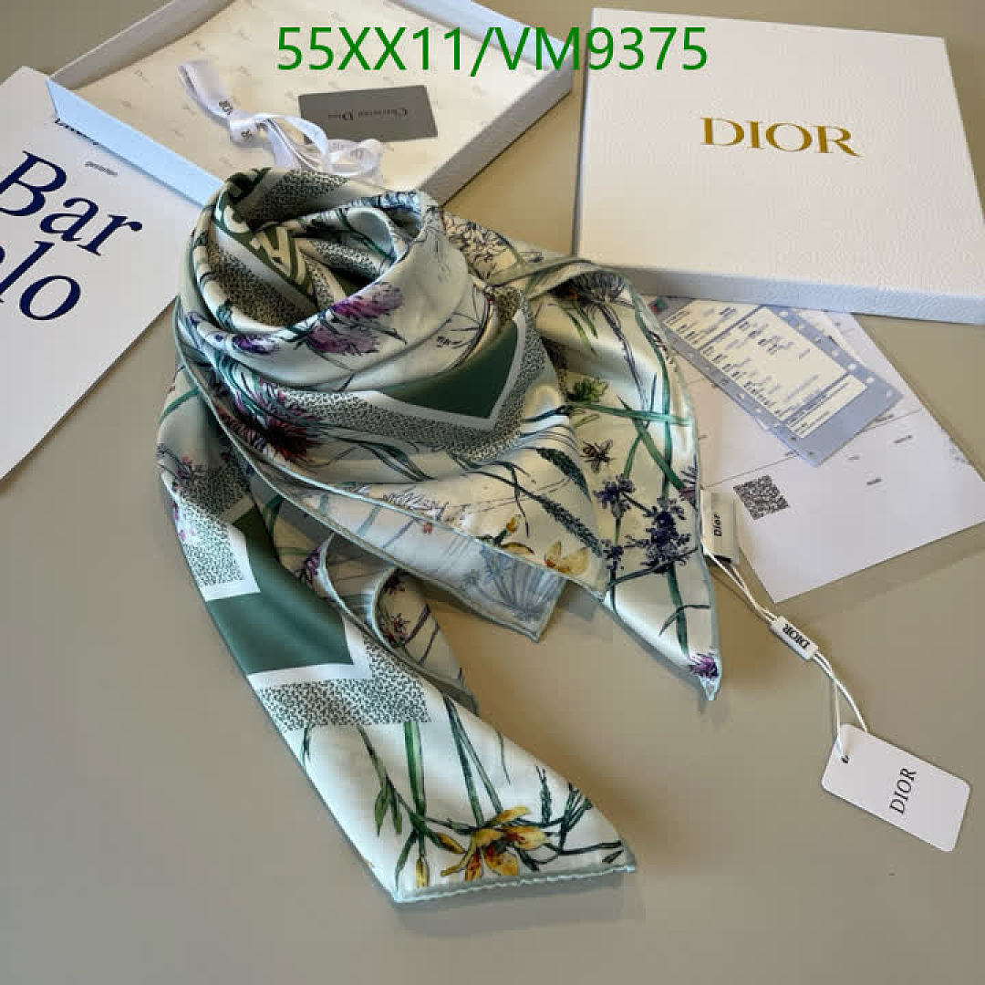 Dior-Scarf Code: VM9375 $: 55USD