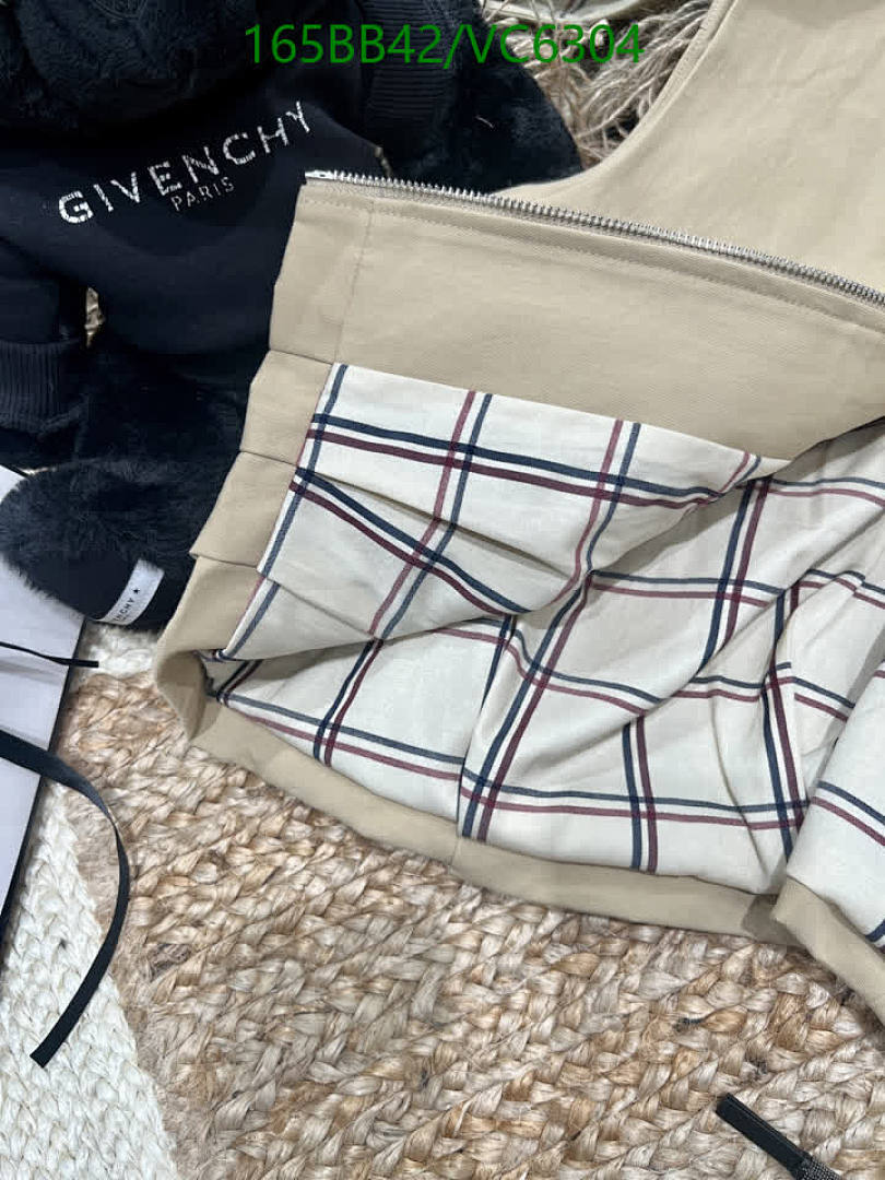 Givenchy-Clothing Code: VC6304 $: 165USD
