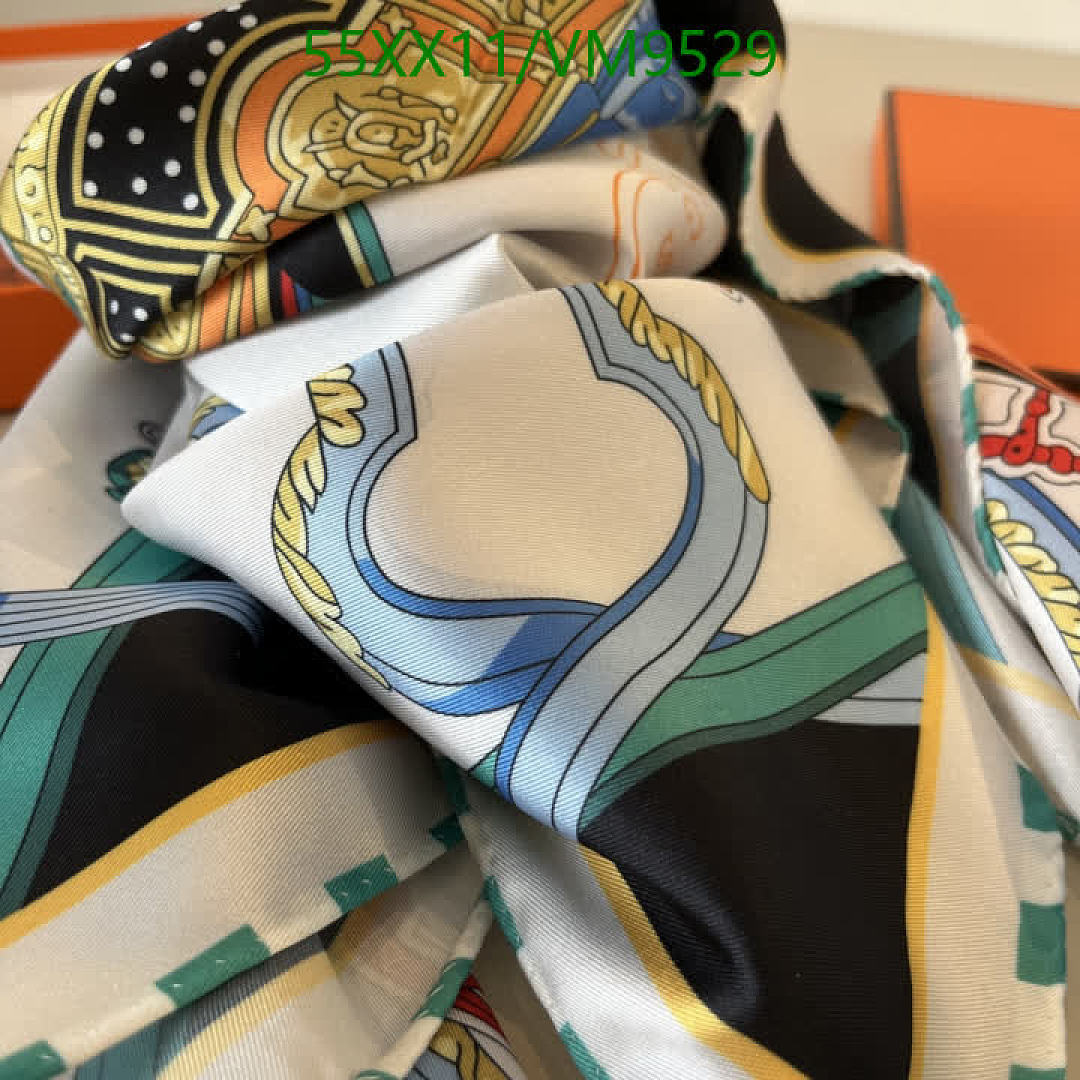 Hermes-Scarf Code: VM9529 $: 55USD