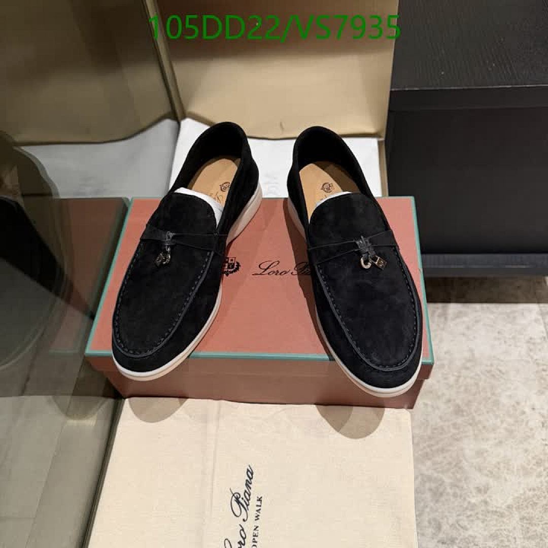 Loro Piana-Men shoes Code: VS7935 $: 105USD
