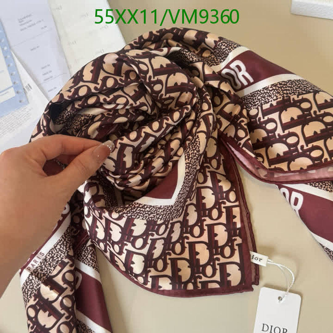 Dior-Scarf Code: VM9360 $: 55USD