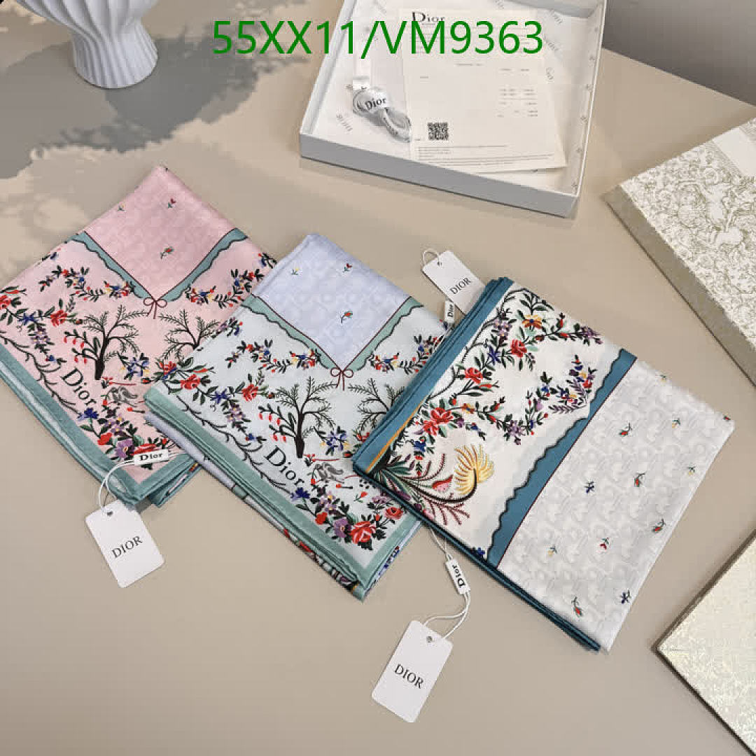 Dior-Scarf Code: VM9363 $: 55USD