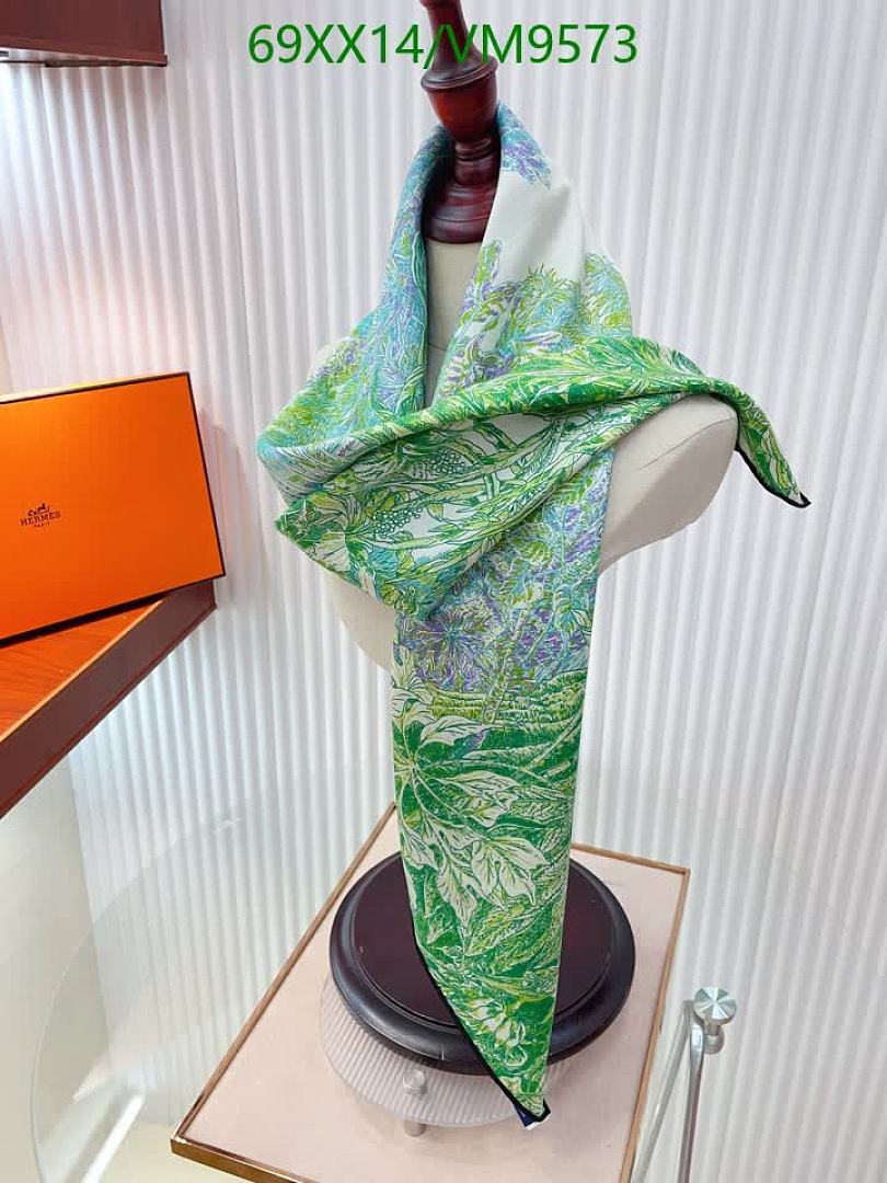 Hermes-Scarf Code: VM9573 $: 69USD