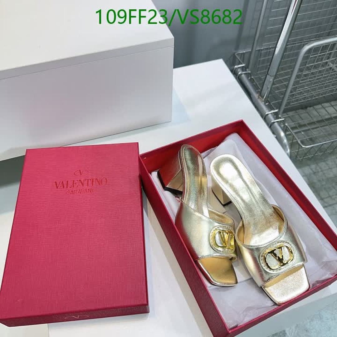Valentino-Women Shoes Code: VS8682 $: 109USD