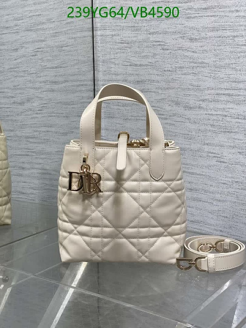 Dior-Bag-Mirror Quality Code: VB4590 $: 239USD