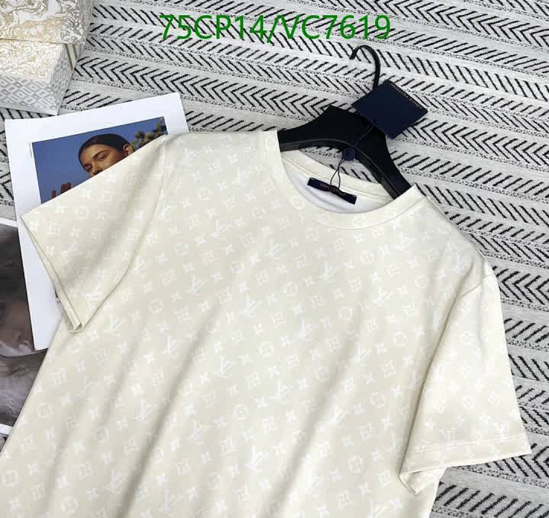 LV-Clothing Code: VC7619 $: 75USD