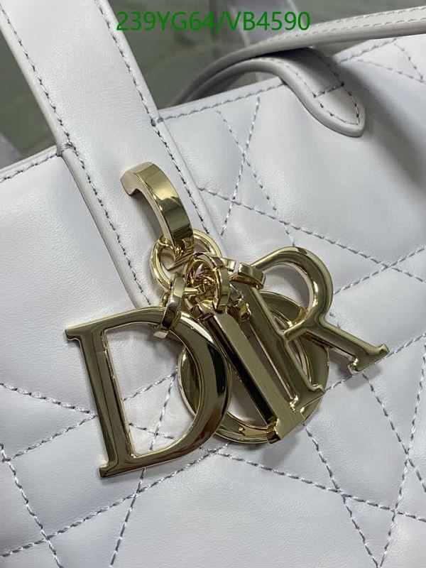 Dior-Bag-Mirror Quality Code: VB4590 $: 239USD