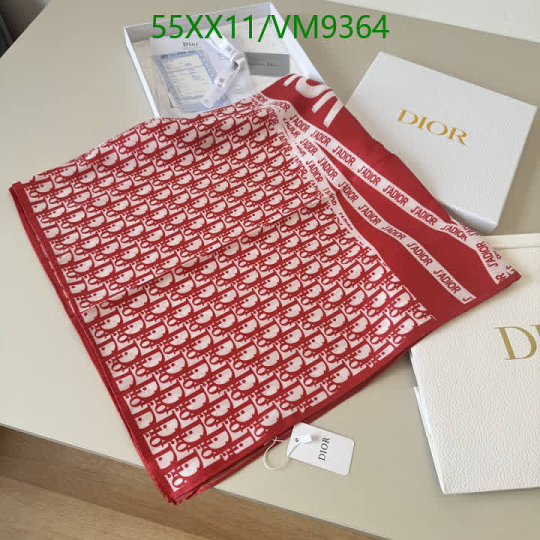 Dior-Scarf Code: VM9364 $: 55USD