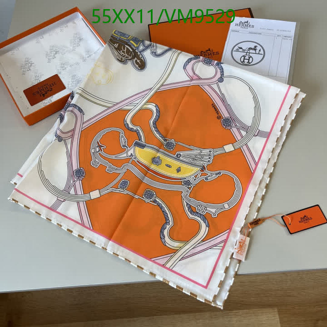Hermes-Scarf Code: VM9529 $: 55USD