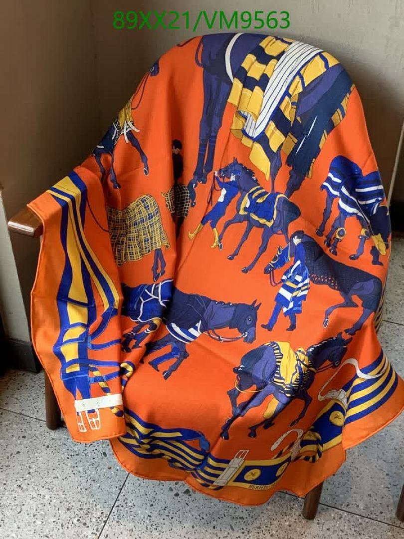 Hermes-Scarf Code: VM9563 $: 89USD