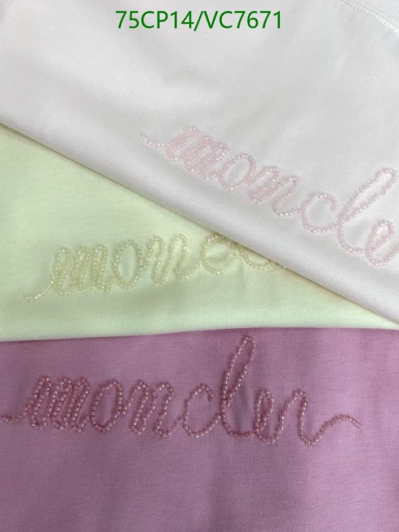 Moncler-Clothing Code: VC7671 $: 75USD