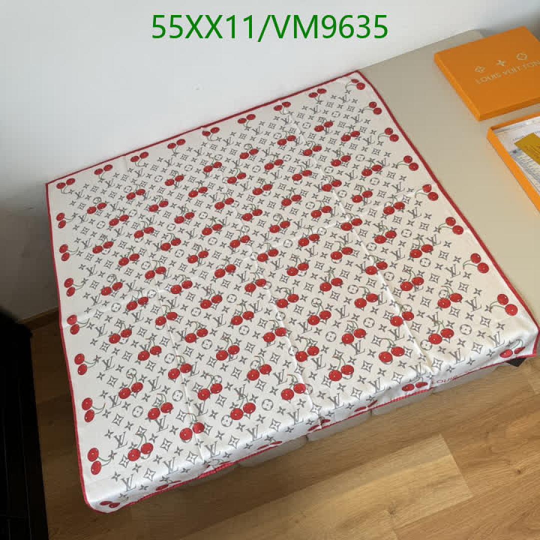 LV-Scarf Code: VM9635 $: 55USD
