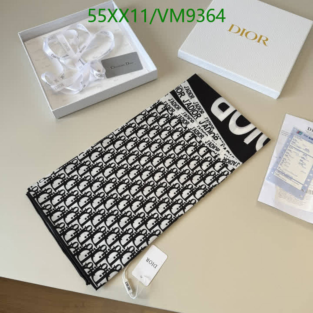 Dior-Scarf Code: VM9364 $: 55USD