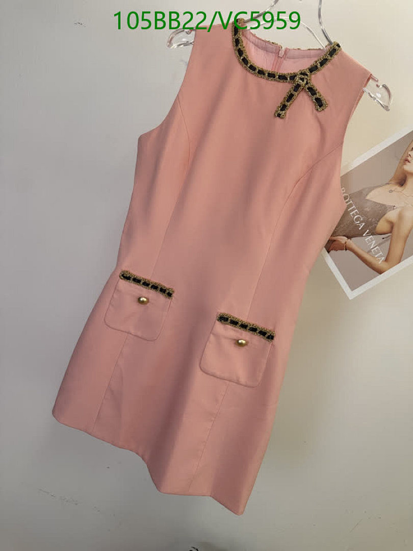 Chanel-Clothing Code: VC5959 $: 105USD