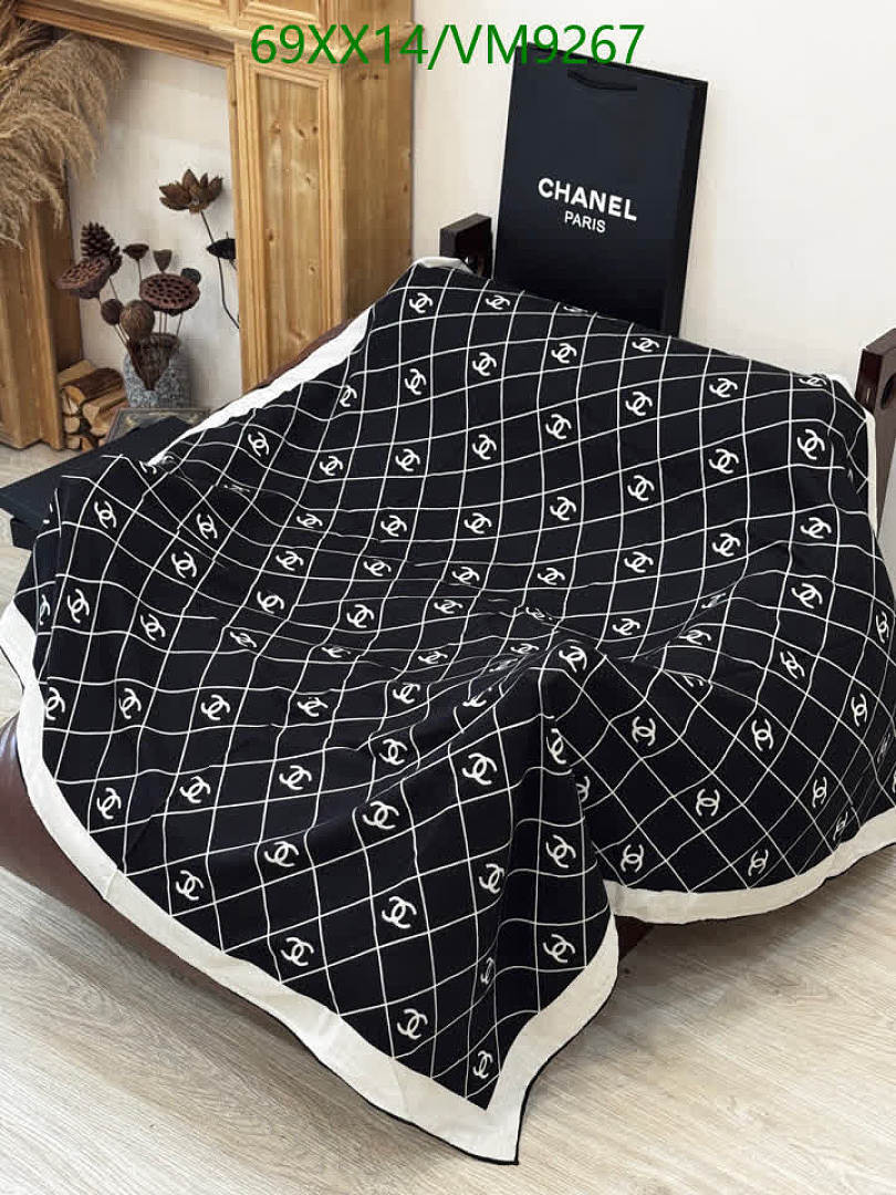 Chanel-Scarf Code: VM9267 $: 69USD