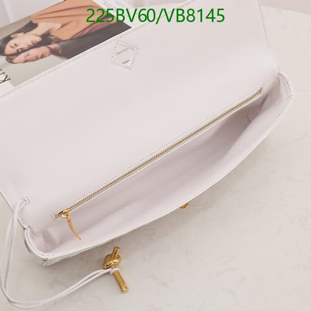 BV-Bag-Mirror Quality Code: VB8145 $: 225USD
