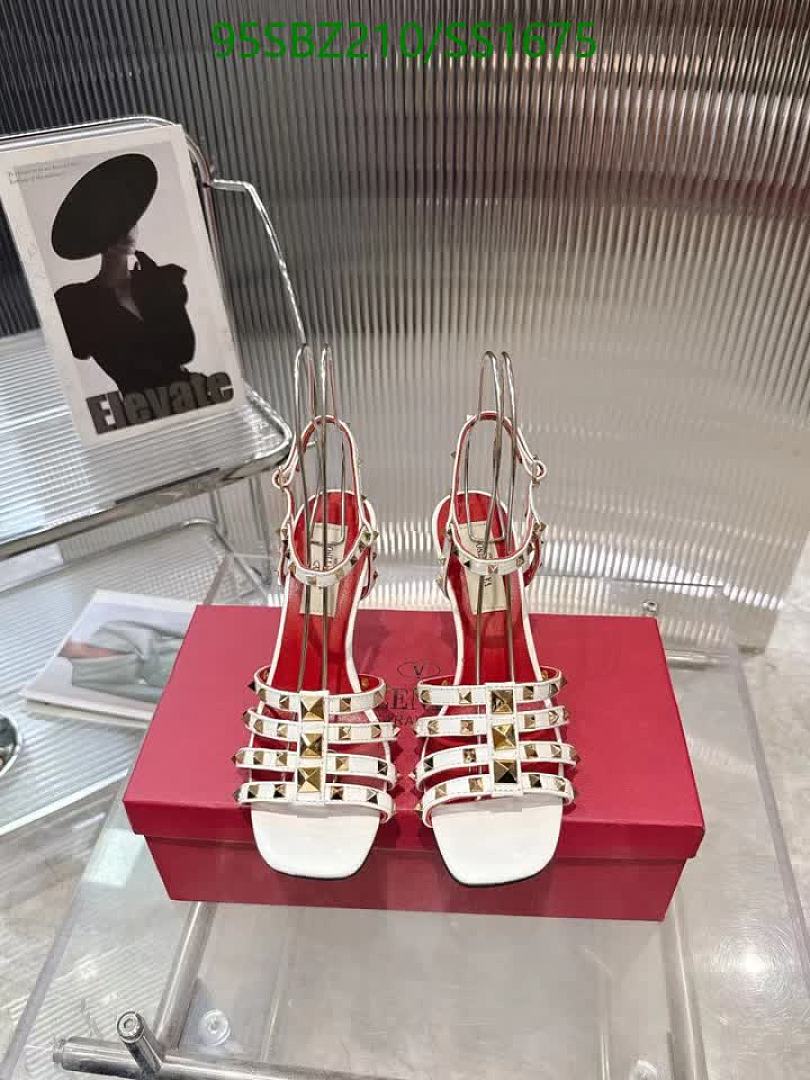 Valentino-Women Shoes Code: SS1675 $: 95USD