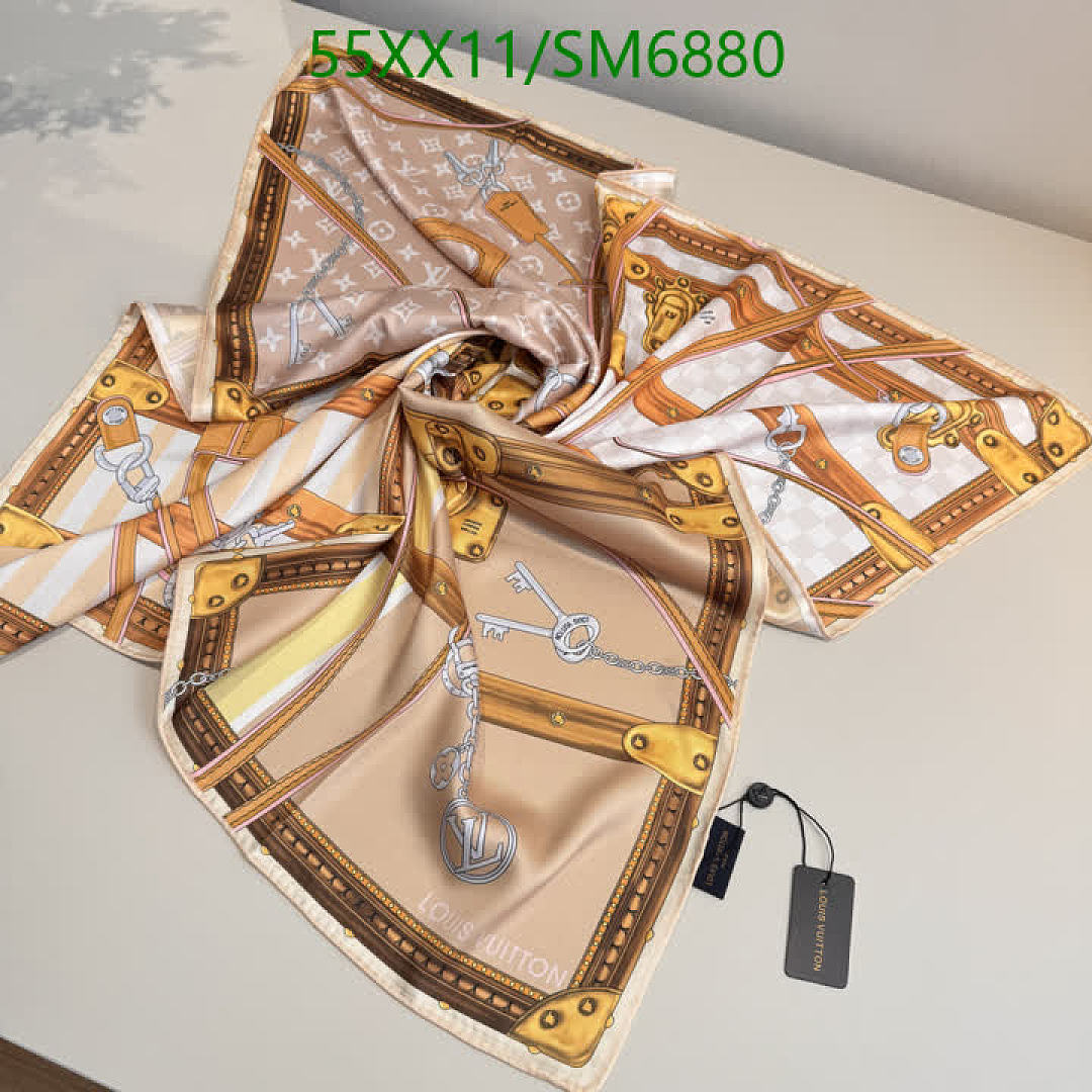 LV-Scarf Code: SM6880 $: 55USD