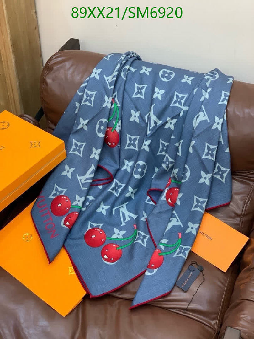 LV-Scarf Code: SM6920 $: 89USD