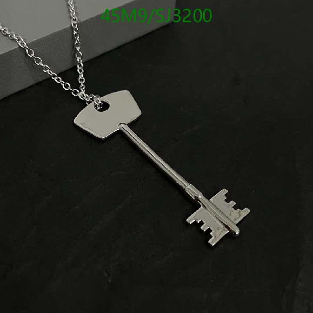 Balenciaga-Jewelry Code: SJ3200 $: 45USD