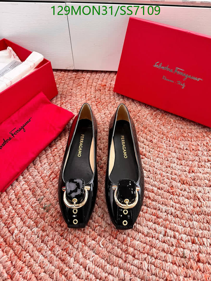 Ferragamo-Women Shoes Code: SS7109 $: 129USD