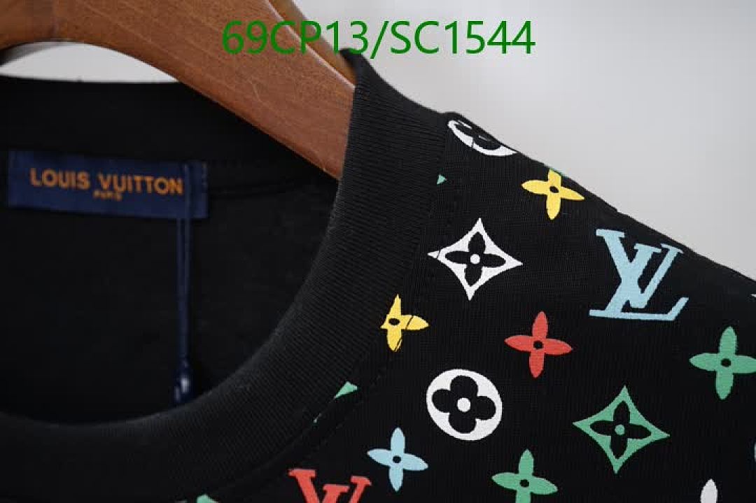 LV-Clothing Code: SC1544 $: 69USD