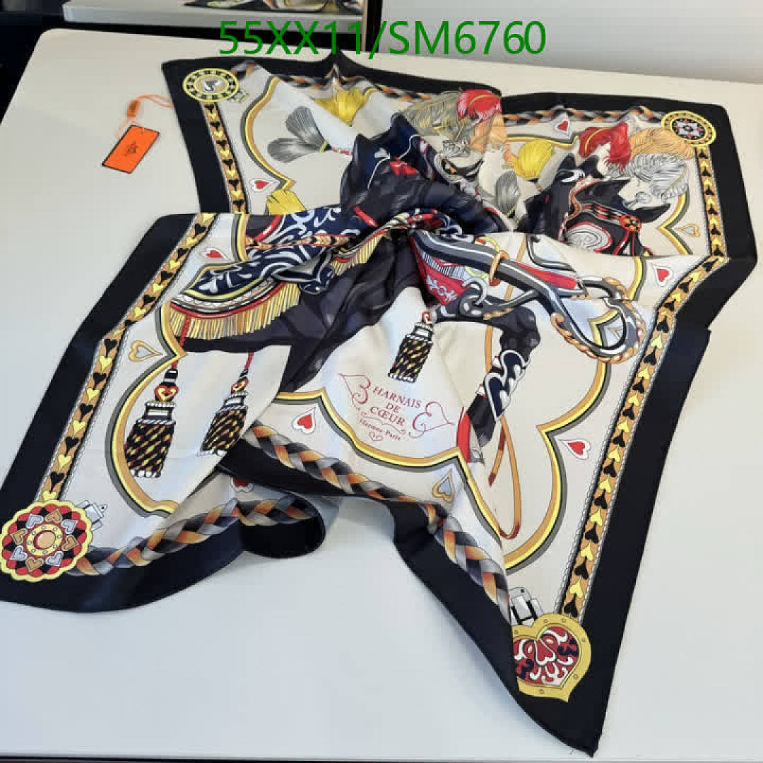 Hermes-Scarf Code: SM6760 $: 55USD