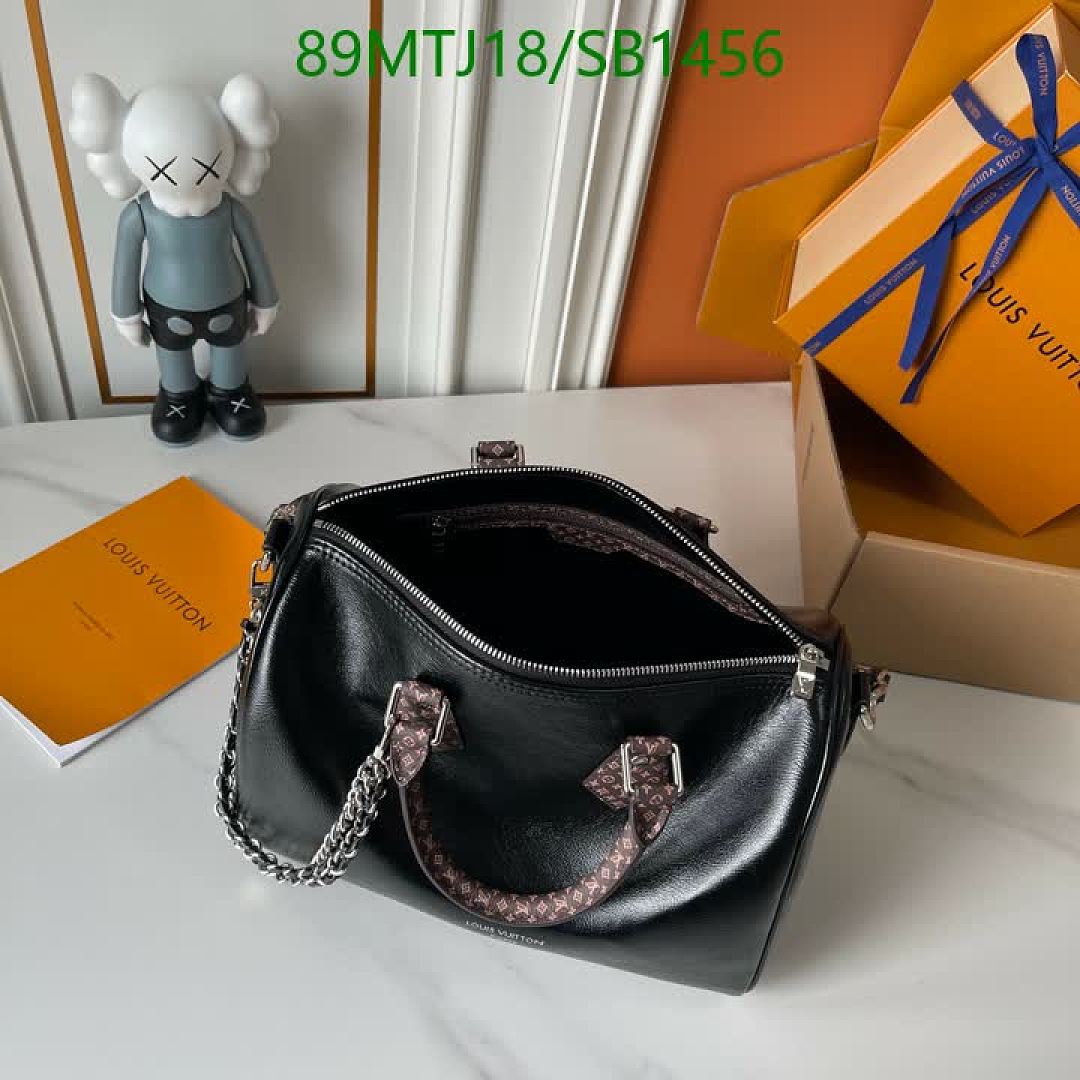 LV-Bag-4A Quality Code: SB1456 $: 89USD