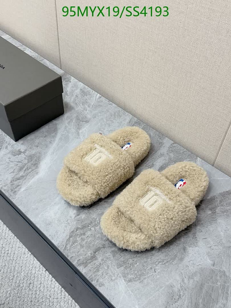 Balenciaga-Women Shoes Code: SS4193 $: 95USD