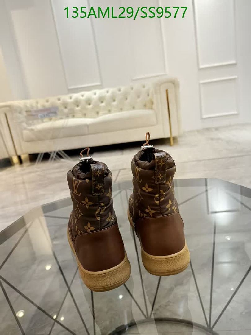 Boots-Women Shoes Code: SS9577 $: 135USD
