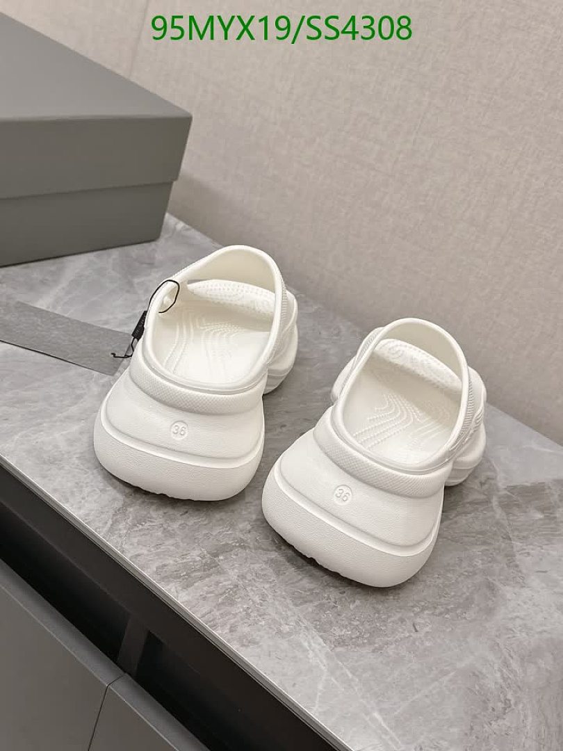 Balenciaga-Women Shoes Code: SS4308 $: 95USD
