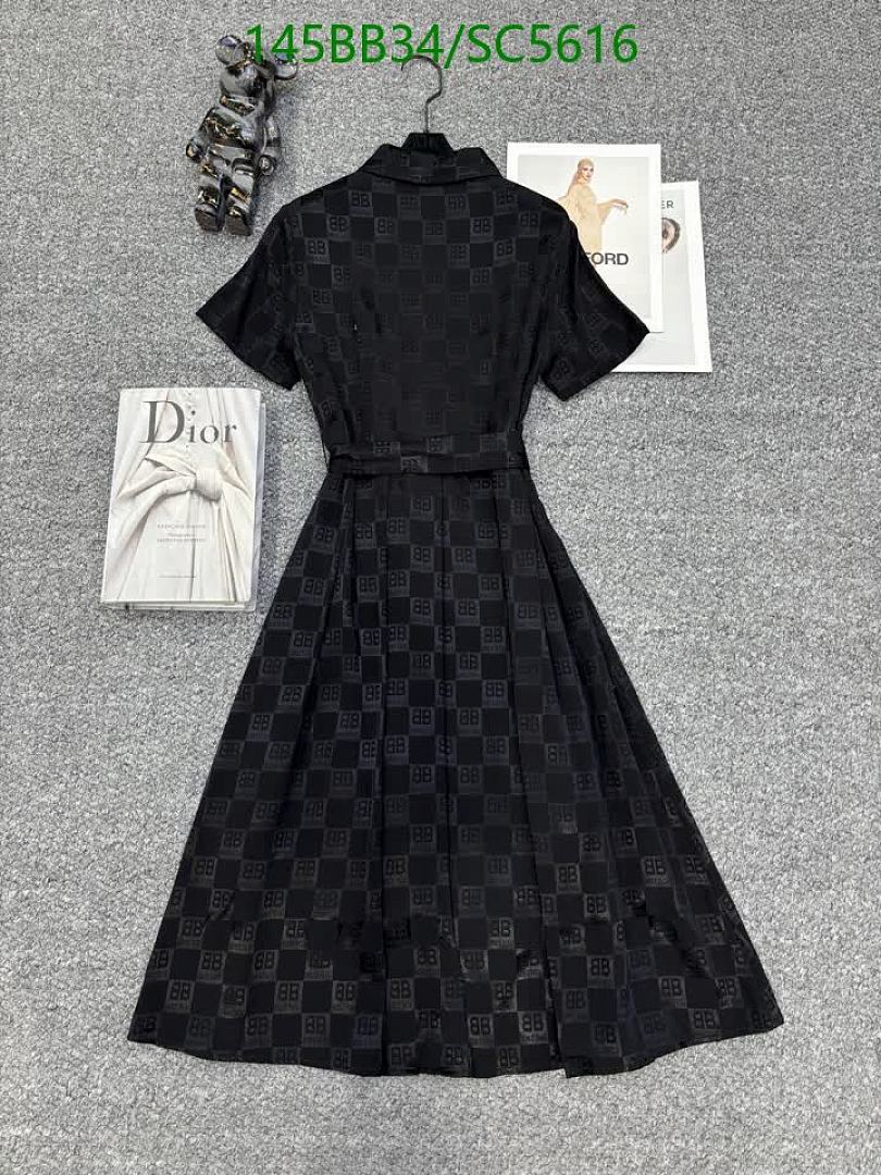 Balenciaga-Clothing Code: SC5616 $: 145USD
