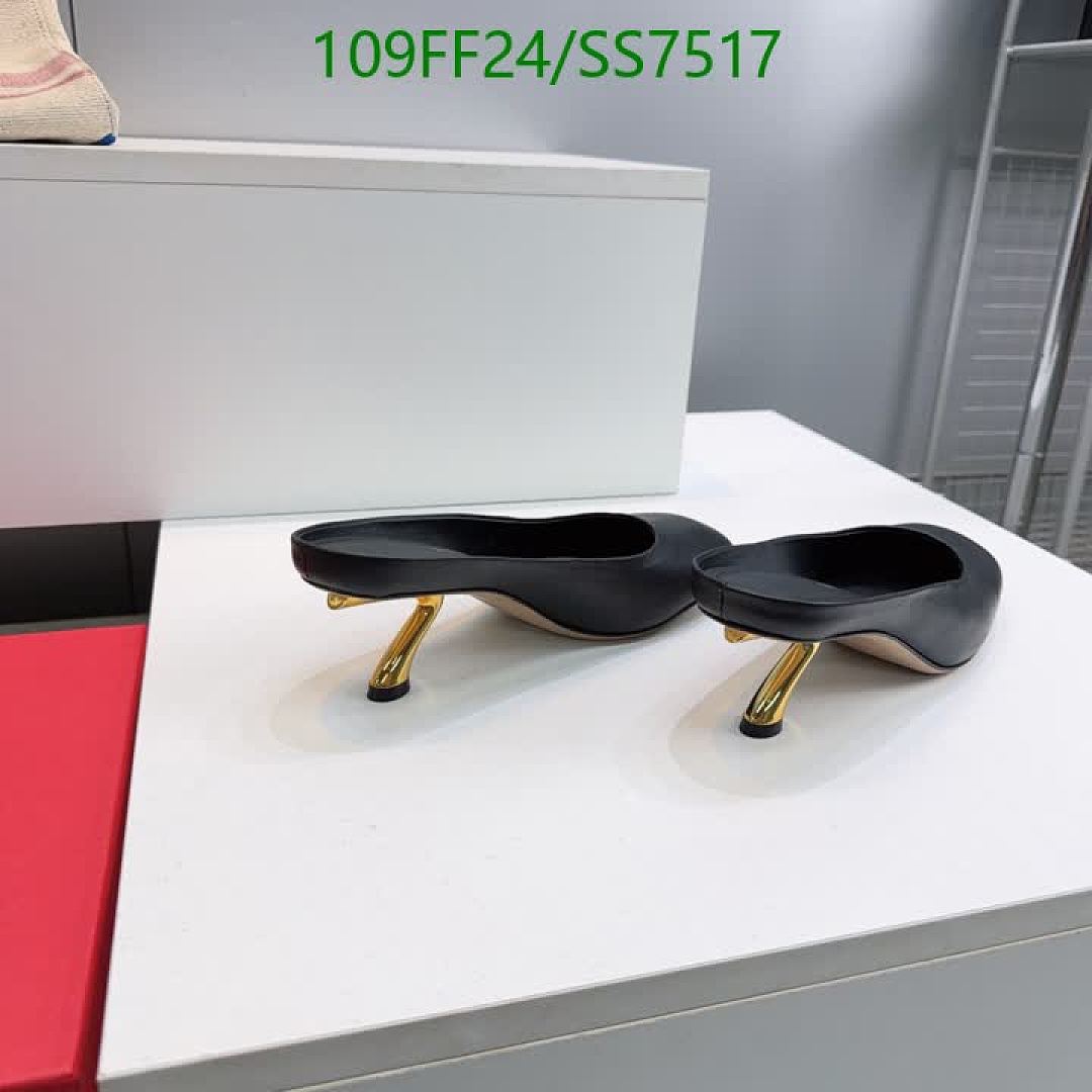 Ferragamo-Women Shoes Code: SS7517 $: 109USD