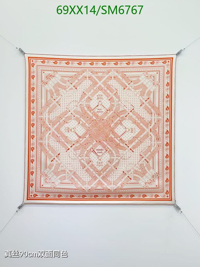 Hermes-Scarf Code: SM6767 $: 69USD