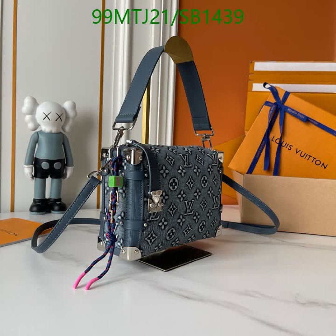 LV-Bag-4A Quality Code: SB1439 $: 99USD