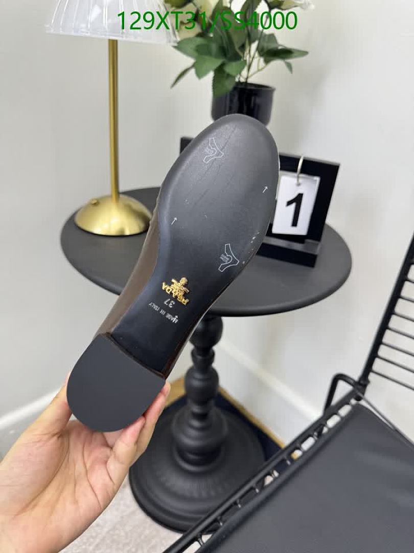 Prada-Women Shoes Code: SS4000 $: 129USD
