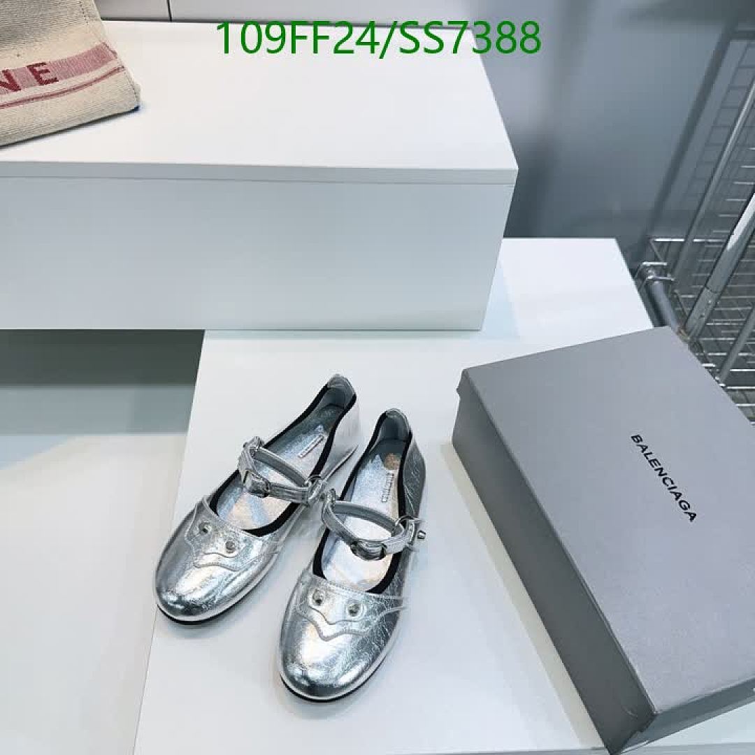 Balenciaga-Women Shoes Code: SS7388 $: 109USD