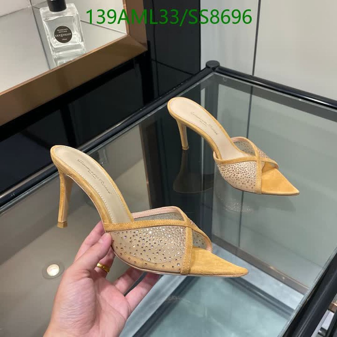 Gianvito Rossi-Women Shoes Code: SS8696 $: 139USD