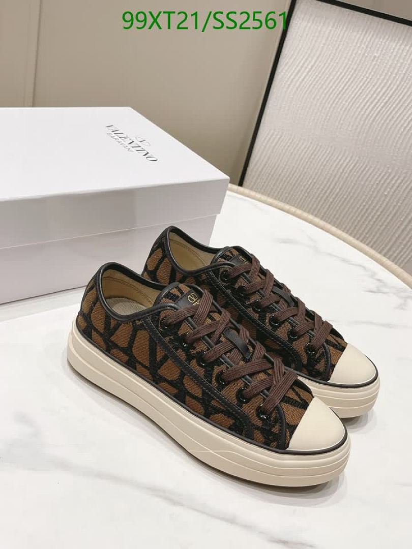 Valentino-Men shoes Code: SS2561 $: 99USD