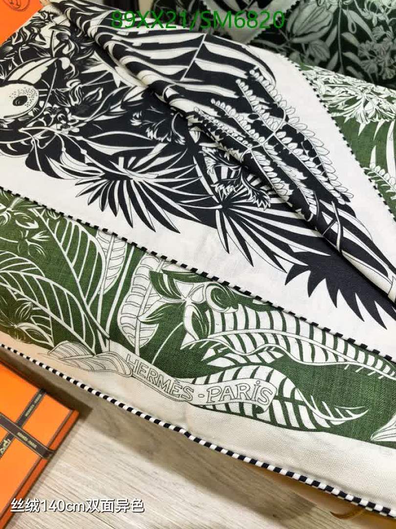 Hermes-Scarf Code: SM6820 $: 89USD