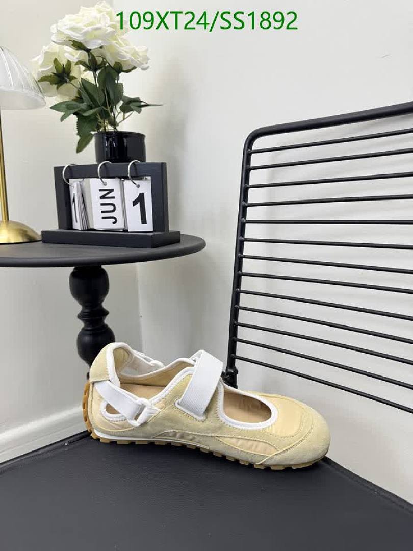 BV-Women Shoes Code: SS1892 $: 109USD