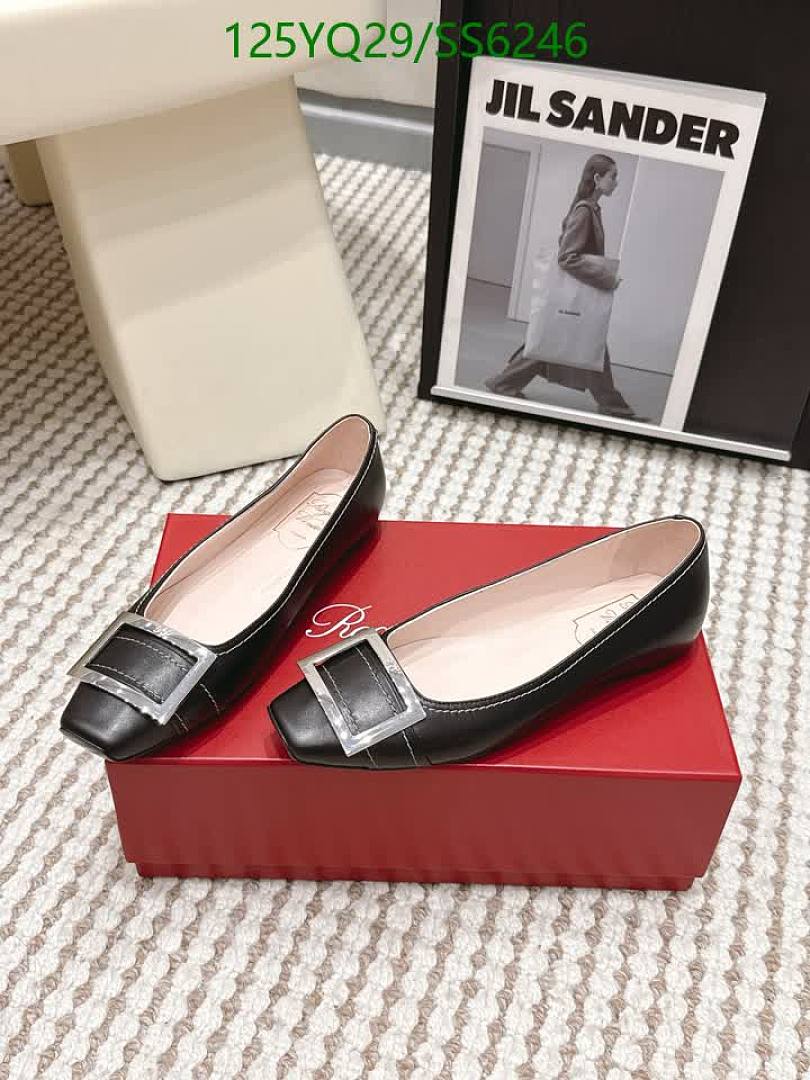Roger Vivier-Women Shoes Code: SS6246 $: 125USD