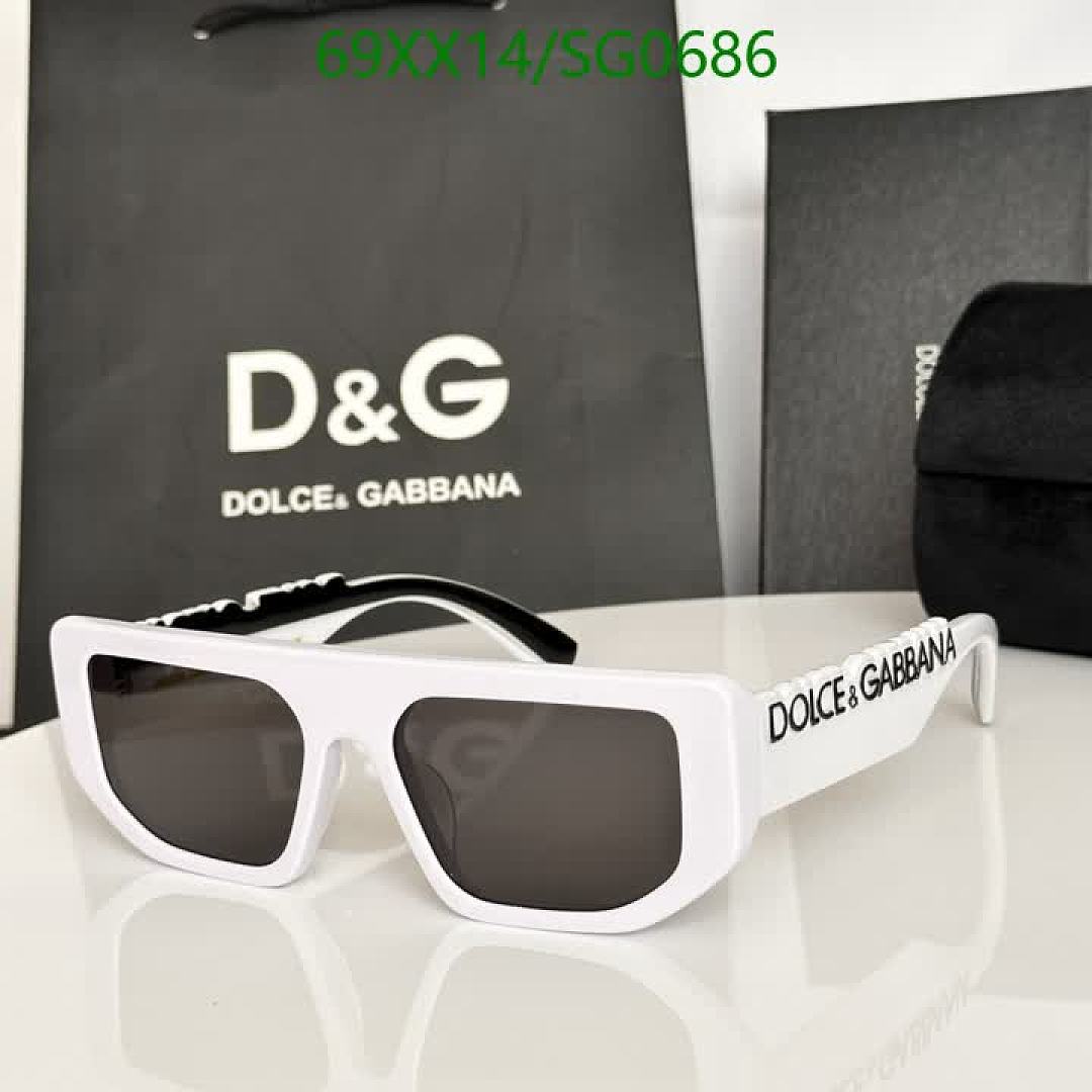 D&G-Glasses Code: SG0686 $: 69USD
