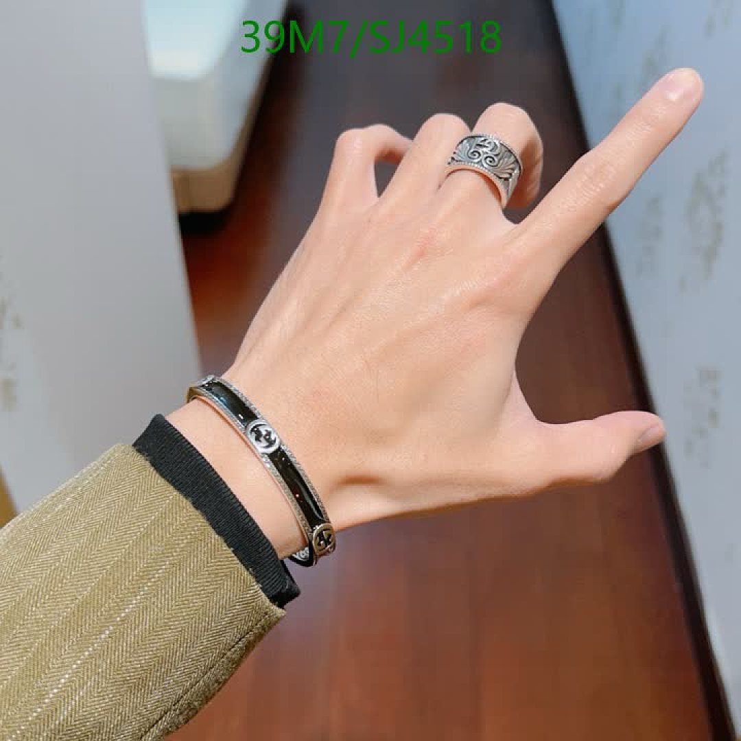 Gucci-Jewelry Code: SJ4518 $: 39USD