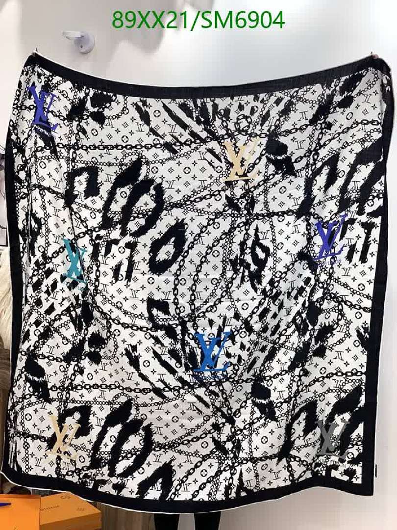 LV-Scarf Code: SM6904 $: 89USD
