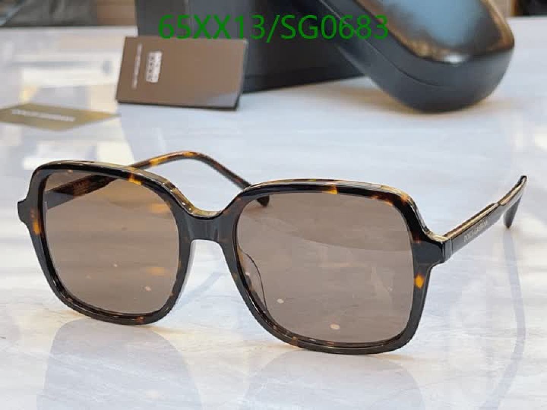 D&G-Glasses Code: SG0683 $: 65USD