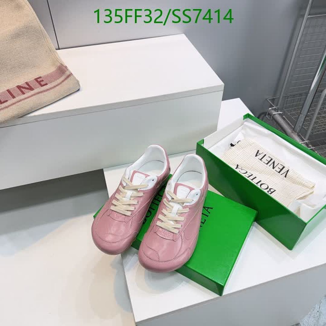 BV-Women Shoes Code: SS7414 $: 135USD