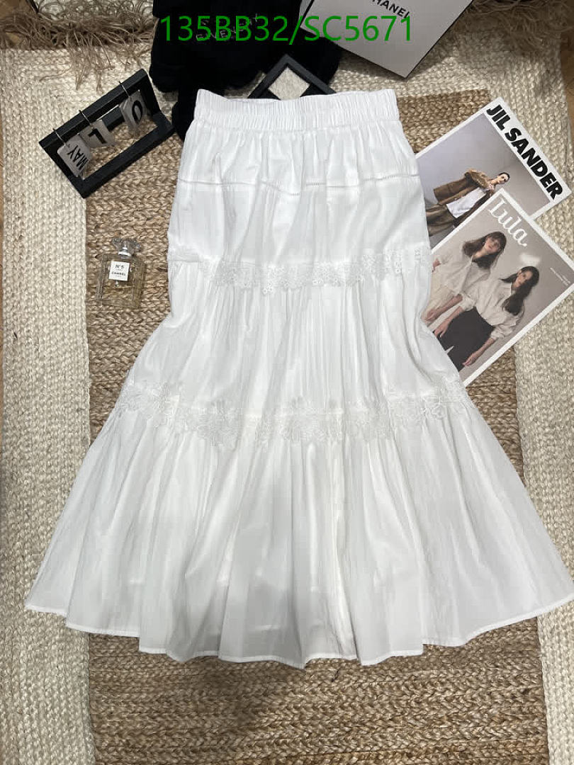 Chanel-Clothing Code: SC5671 $: 135USD